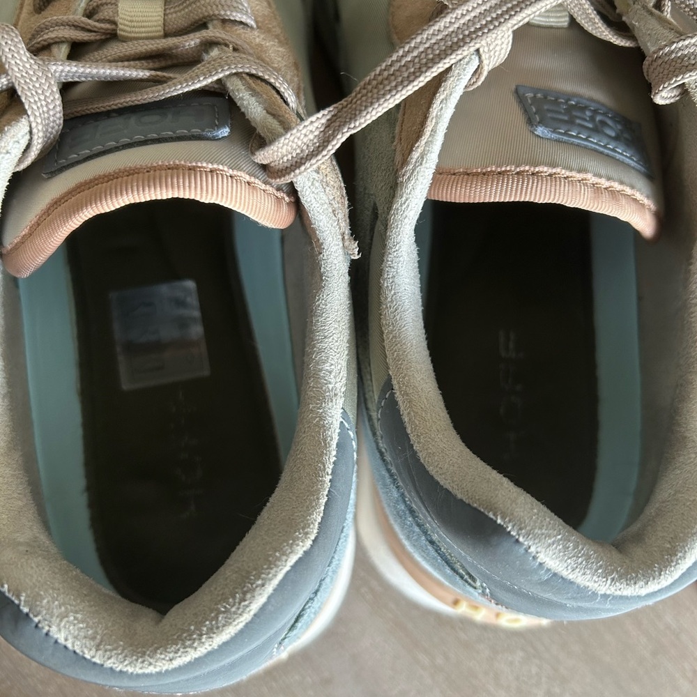 Hoff women’s sneakers size 10 - Picture 13 of 14
